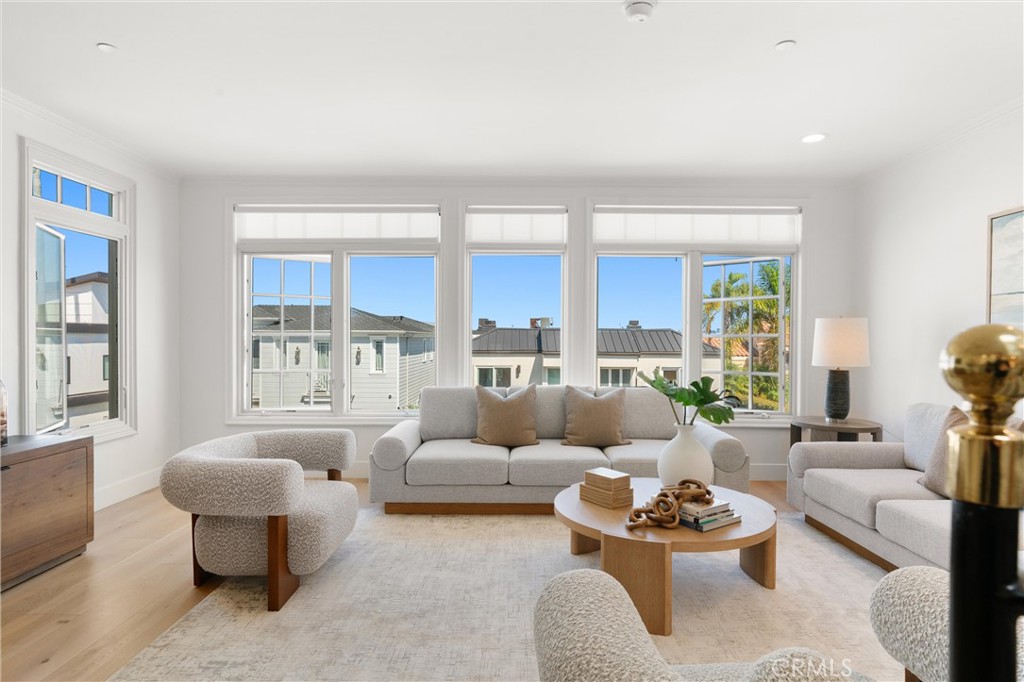 302 Carnation Avenue