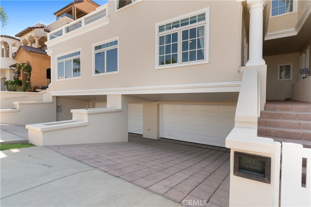 302 Carnation Avenue