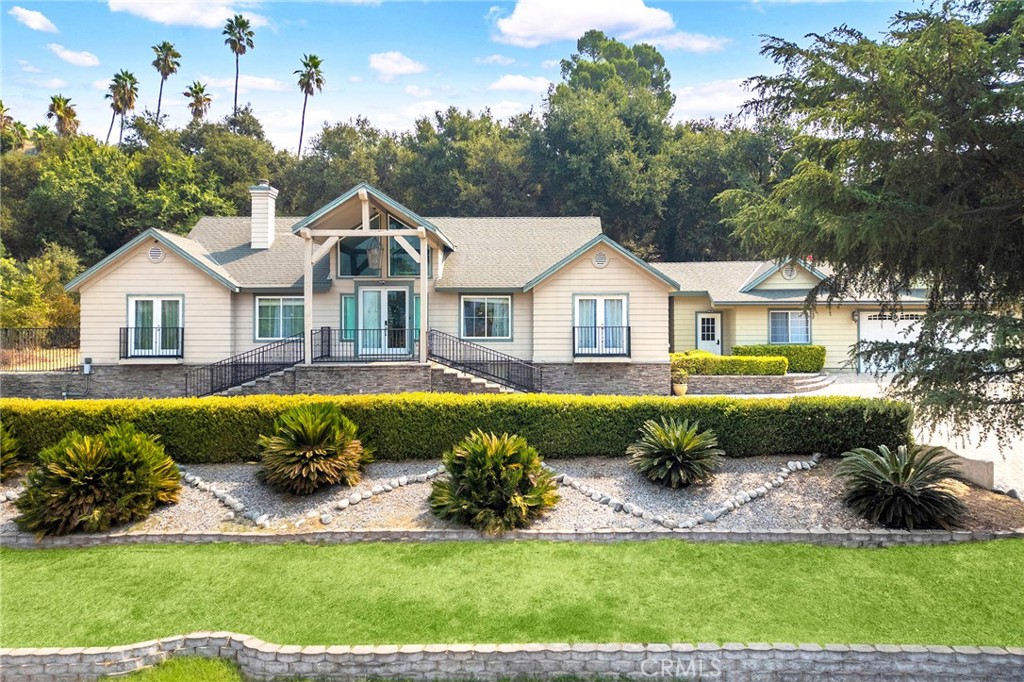 1770 Mountain Lane