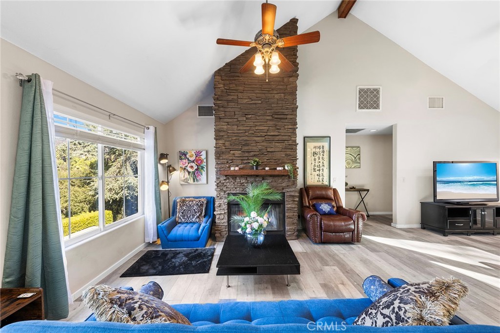 1770 Mountain Lane
