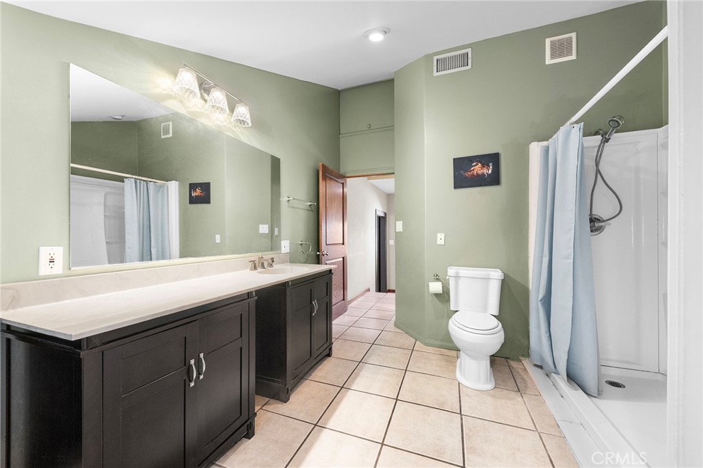 1770 Mountain Lane