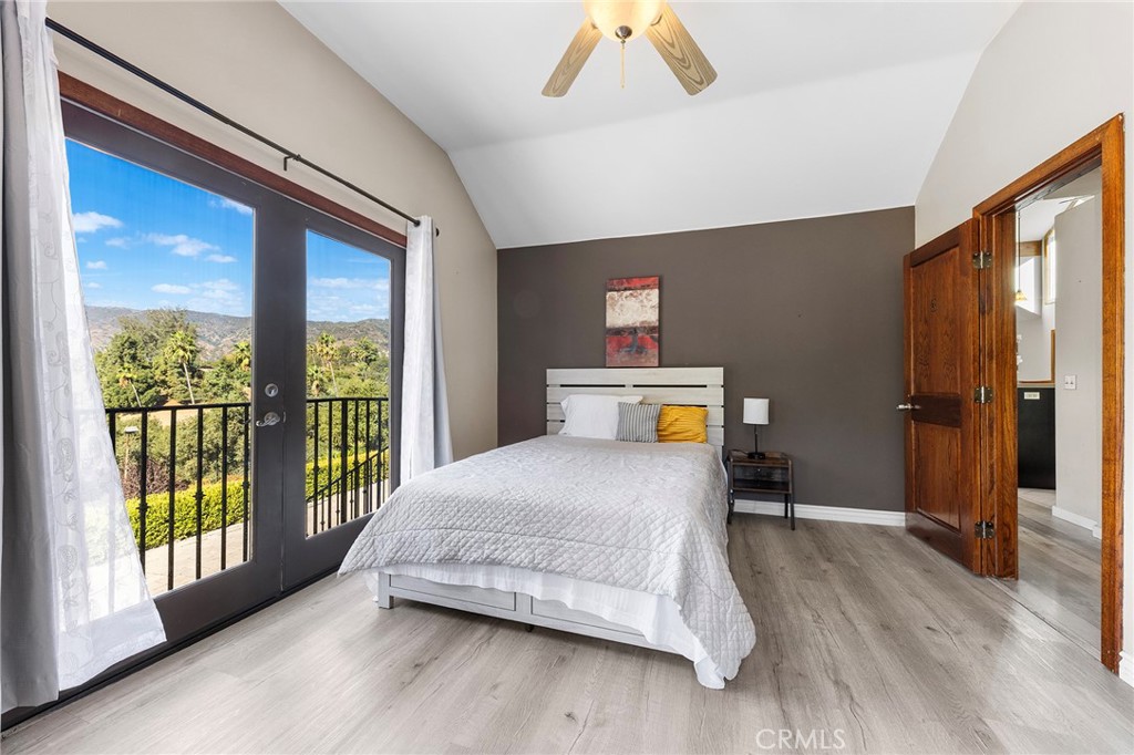 1770 Mountain Lane