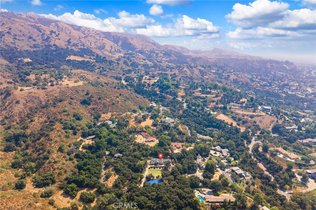 1770 Mountain Lane
