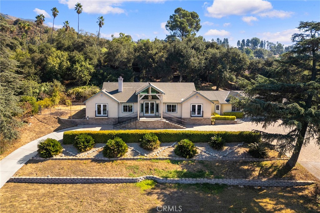 1770 Mountain Lane