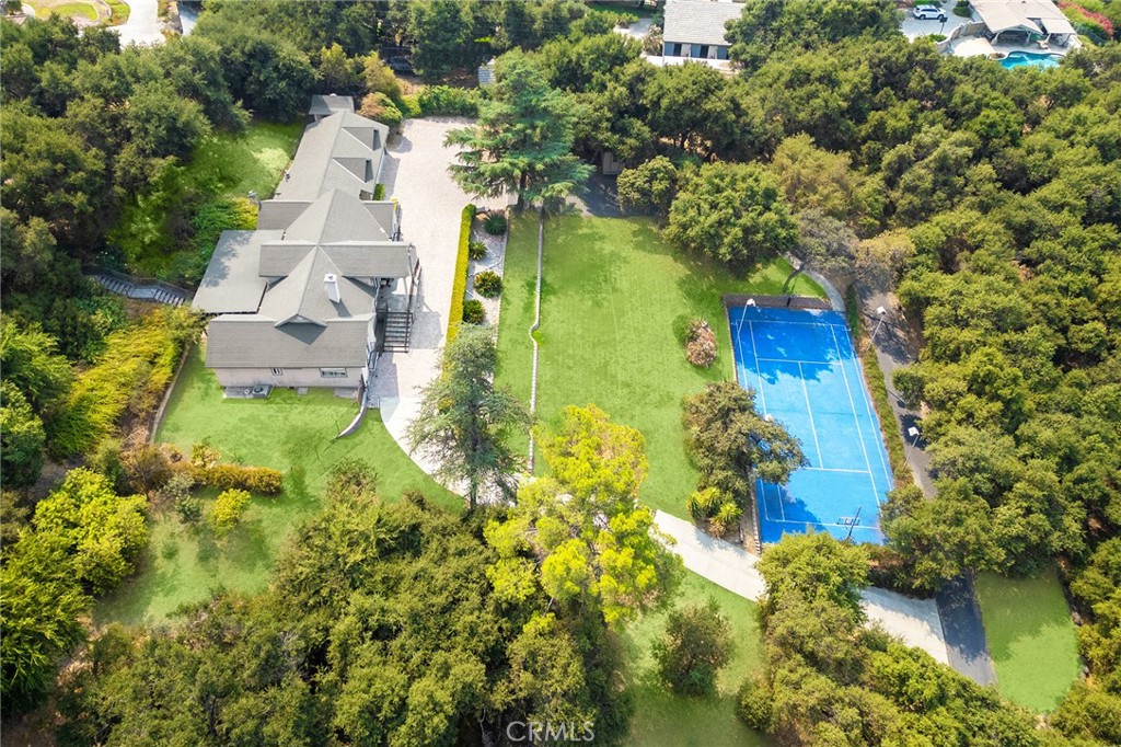 1770 Mountain Lane