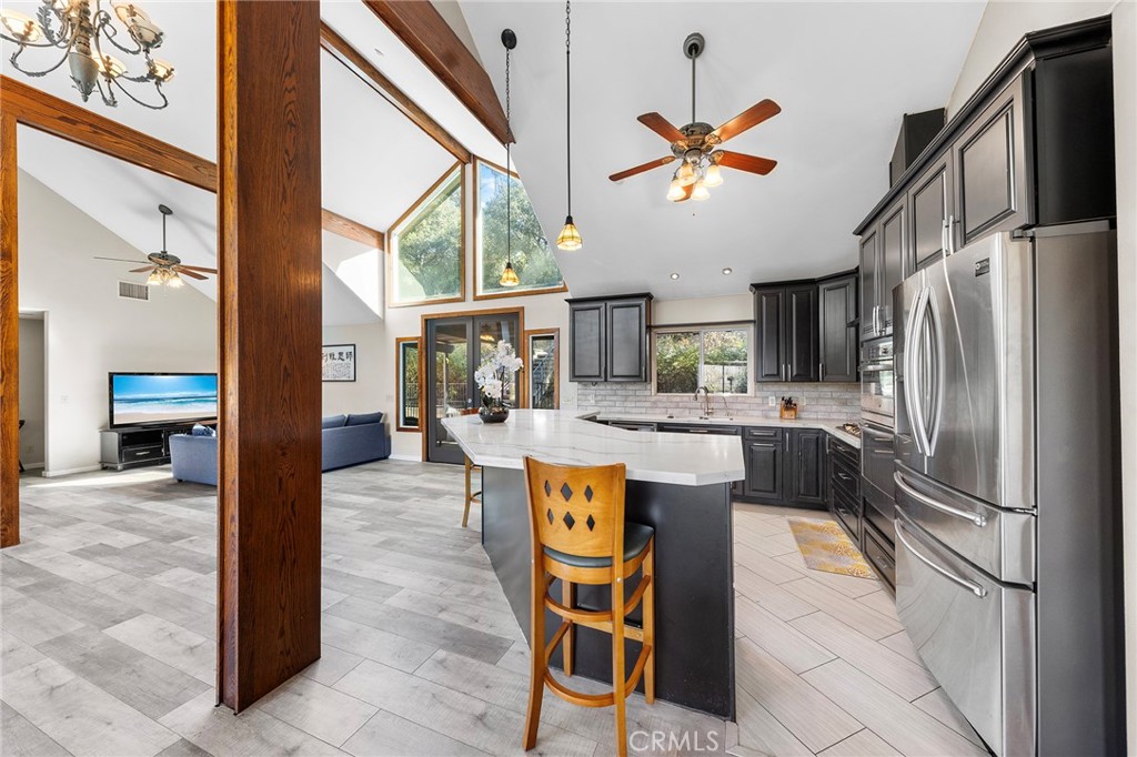 1770 Mountain Lane