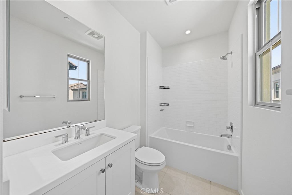 112 Newburry