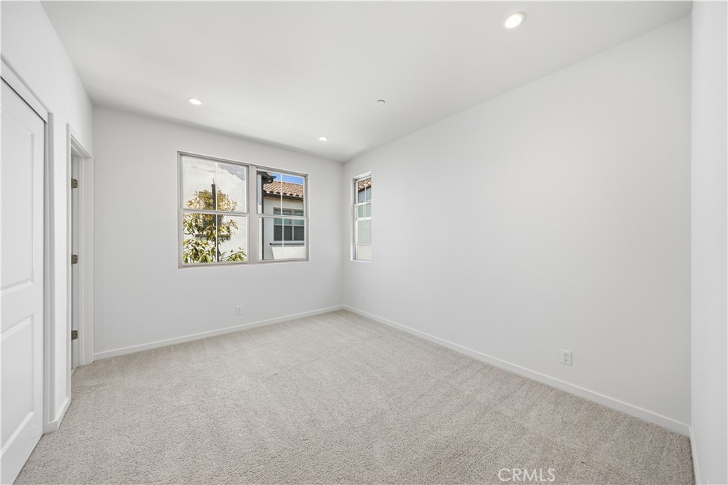 112 Newburry