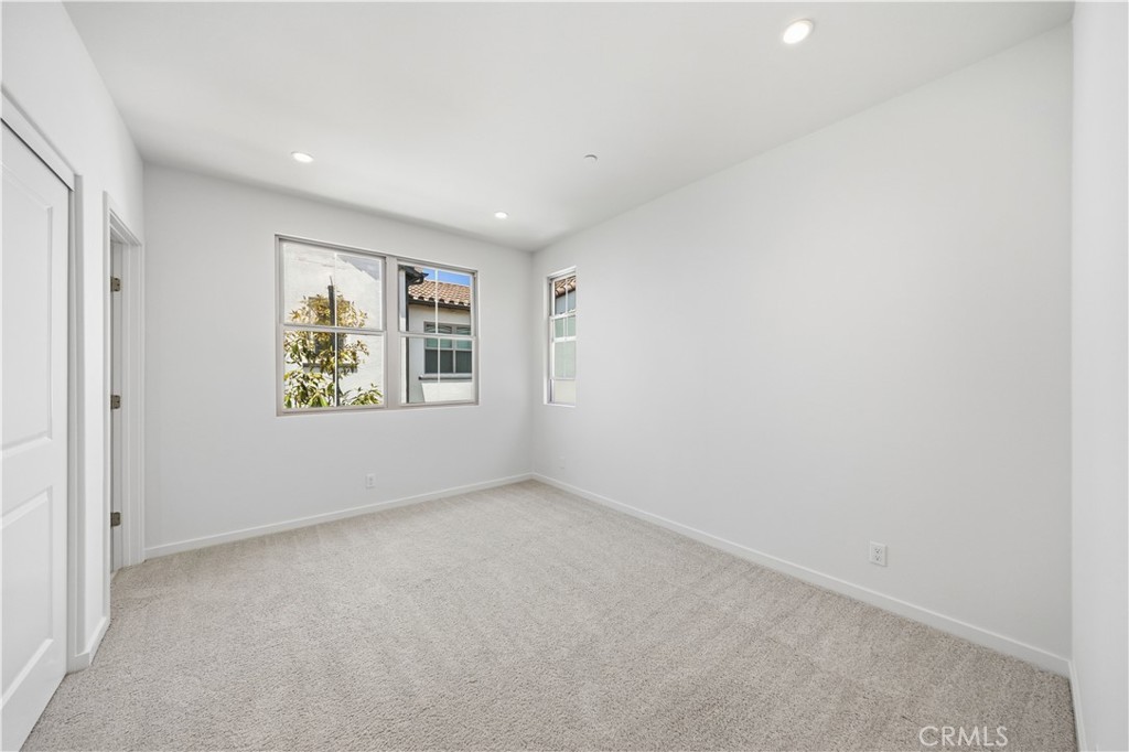 112 Newburry