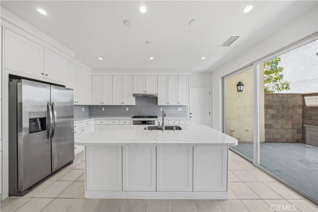 112 Newburry