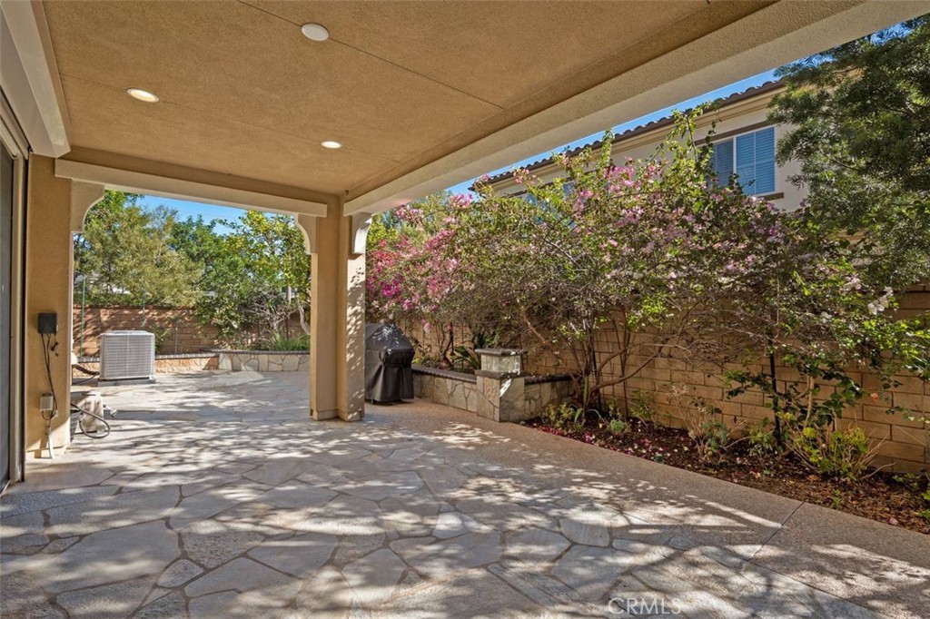 3596 La Mancha Drive