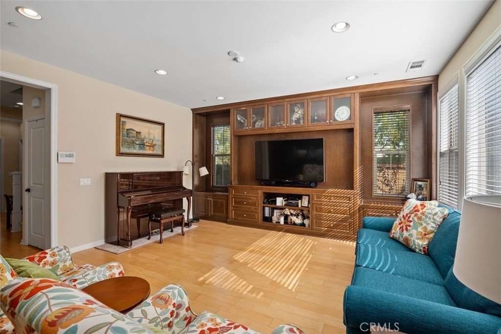 3596 La Mancha Drive