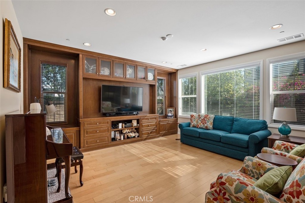 3596 La Mancha Drive