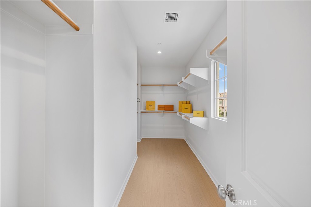 141 Elkhorn
