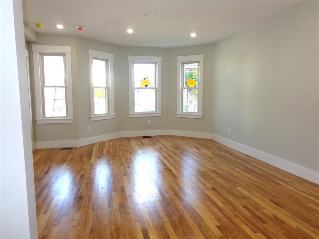 49 Walnut Street # 1