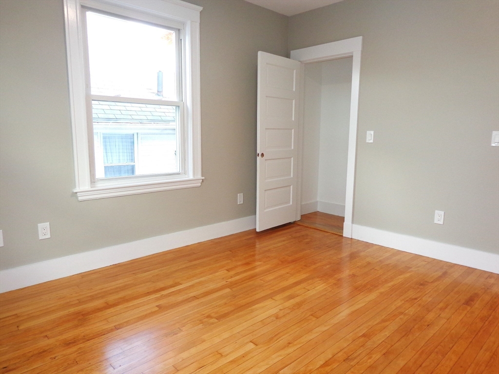 49 Walnut Street # 3