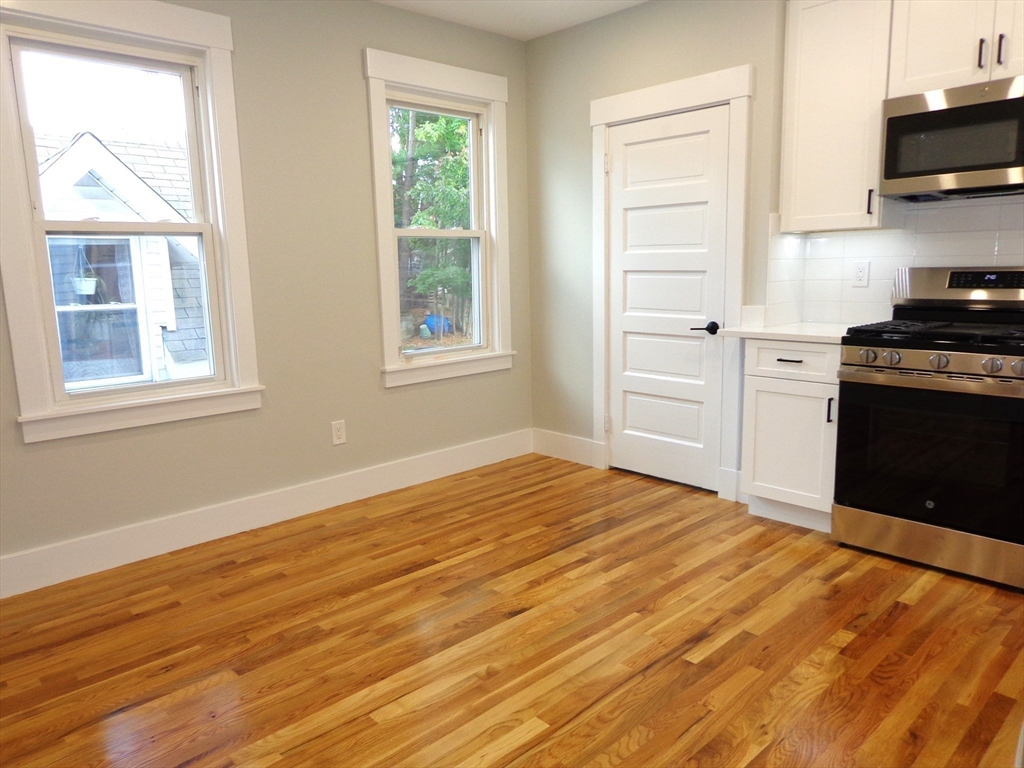 49 Walnut Street # 3