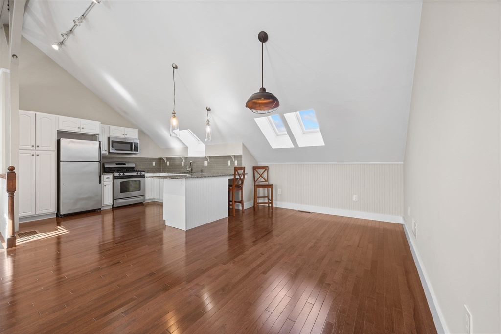 8 Linden Street # 5