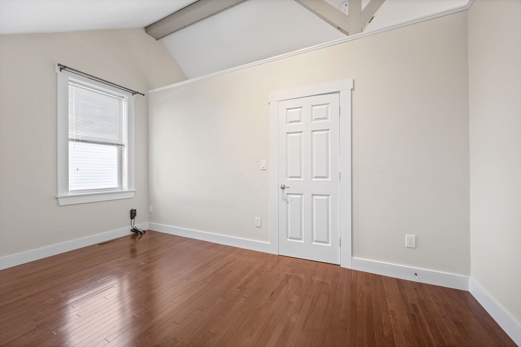 8 Linden Street # 5