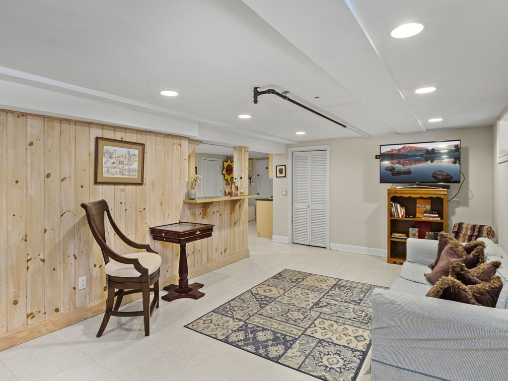 257 Chandler Rd