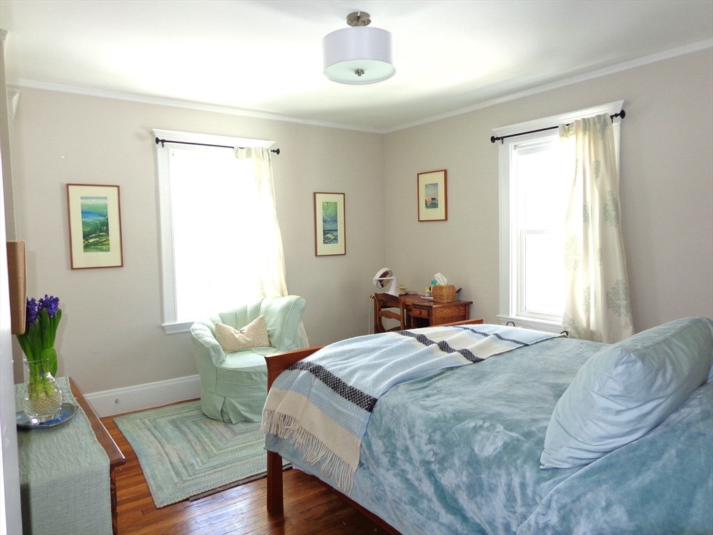 8 Holden Rd # 8