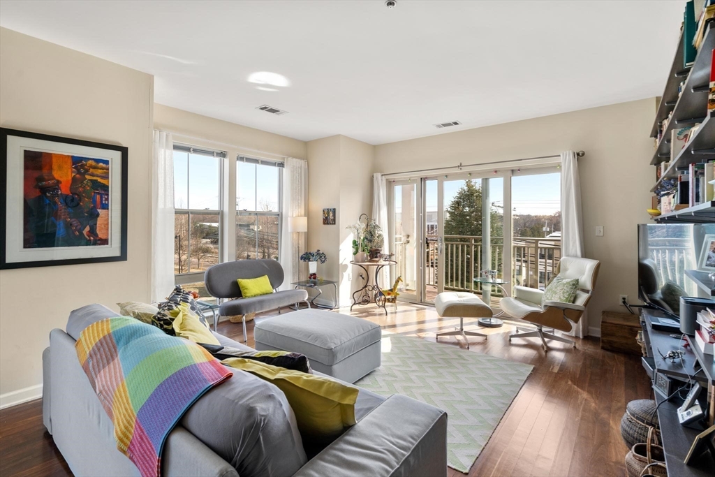 3 Repton Cir # 3310