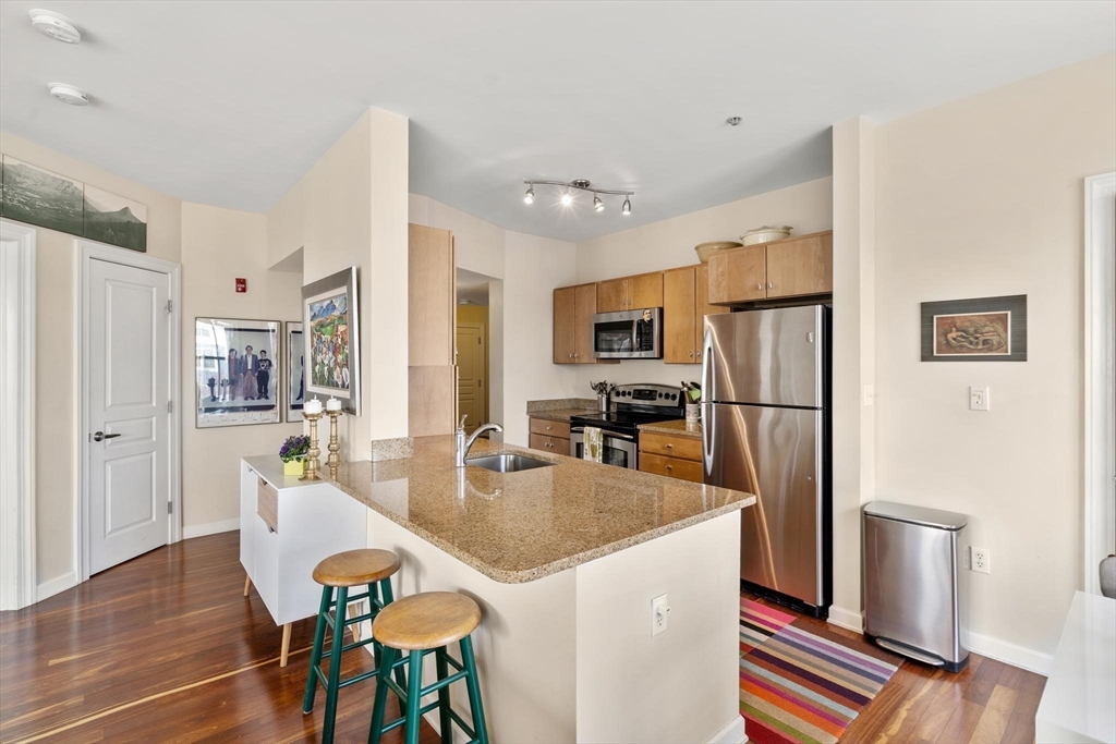 3 Repton Cir # 3310