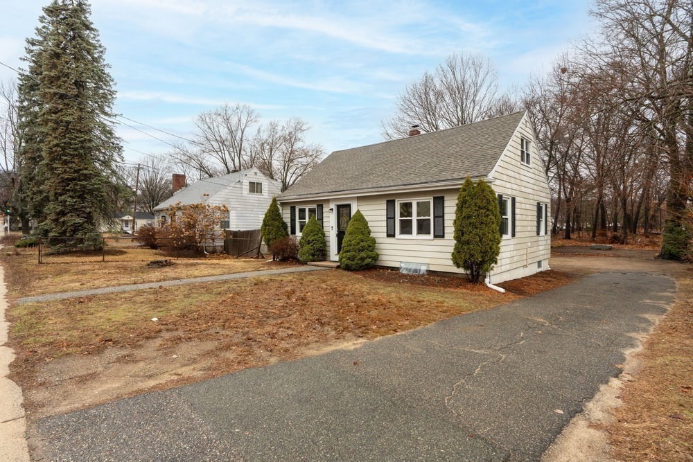 200 Montvale Avenue