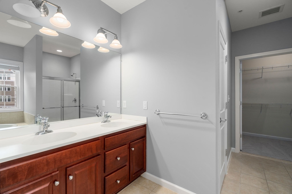 204 Clocktower Drive # 206
