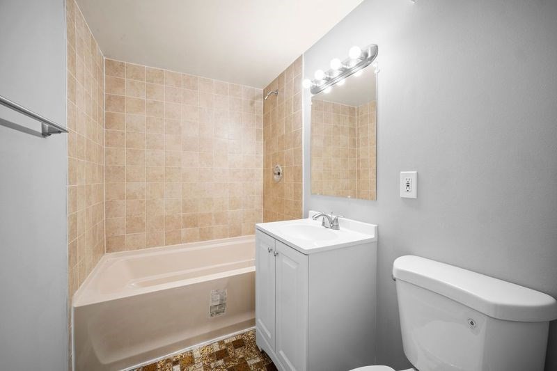 16 Winter St # 13C