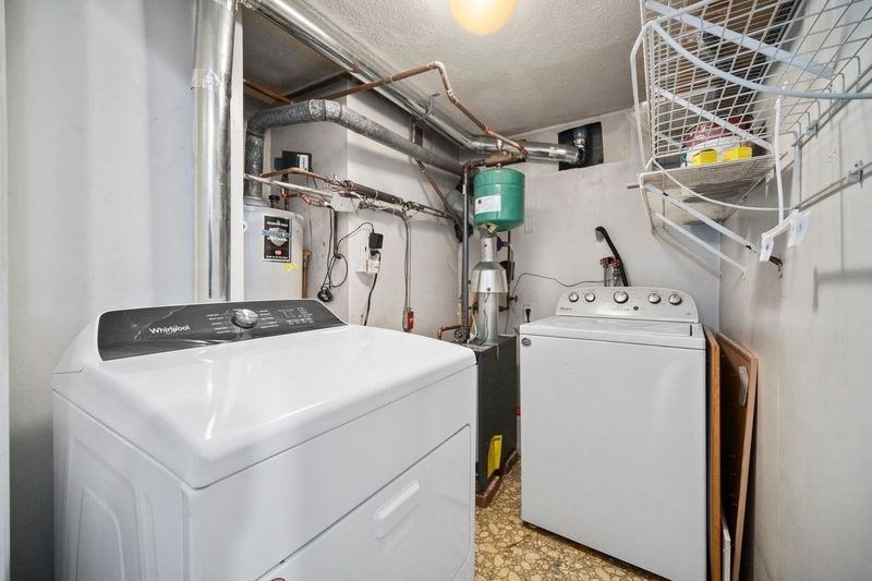 16 Winter St # 13C