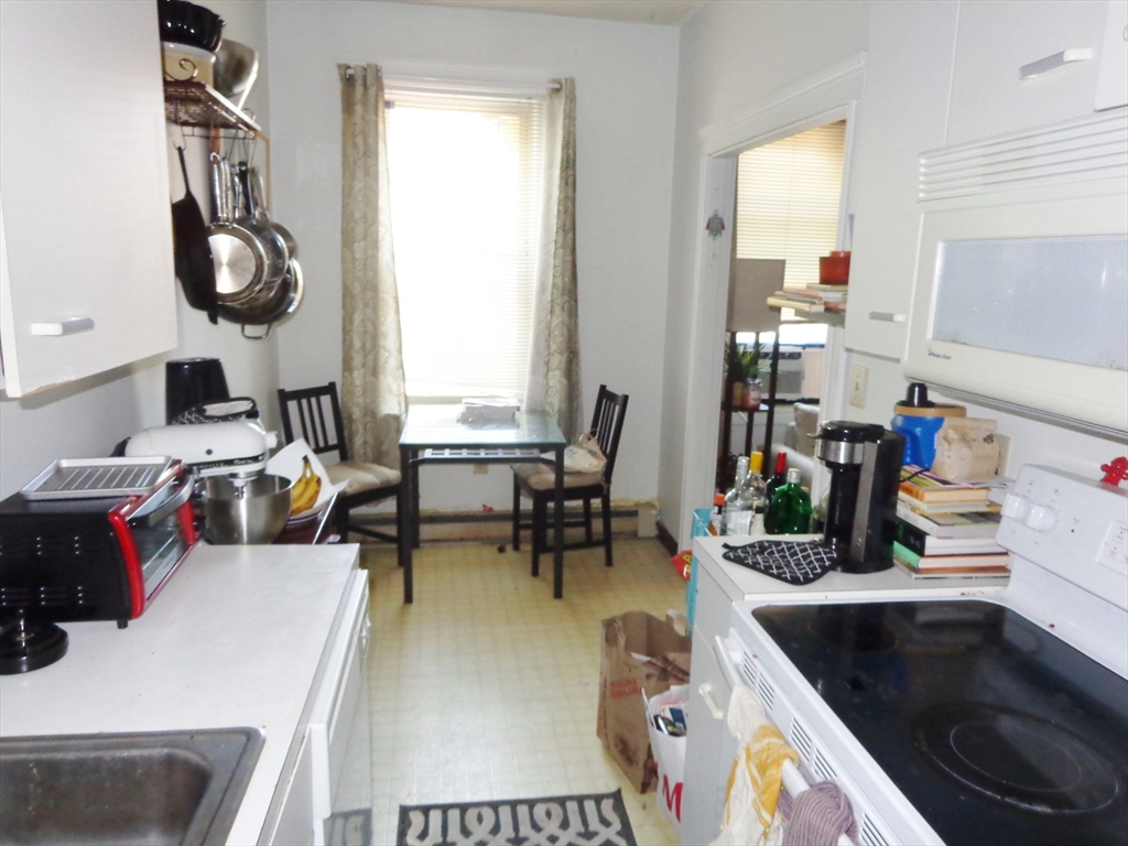 4 Ransom Rd # 3