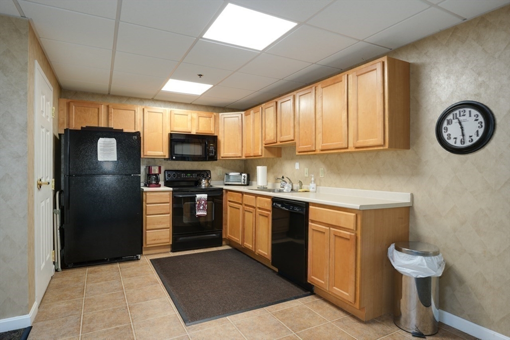 989 East Street # 107