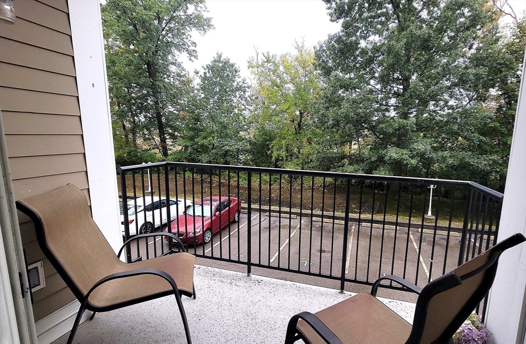 989 East Street # 107