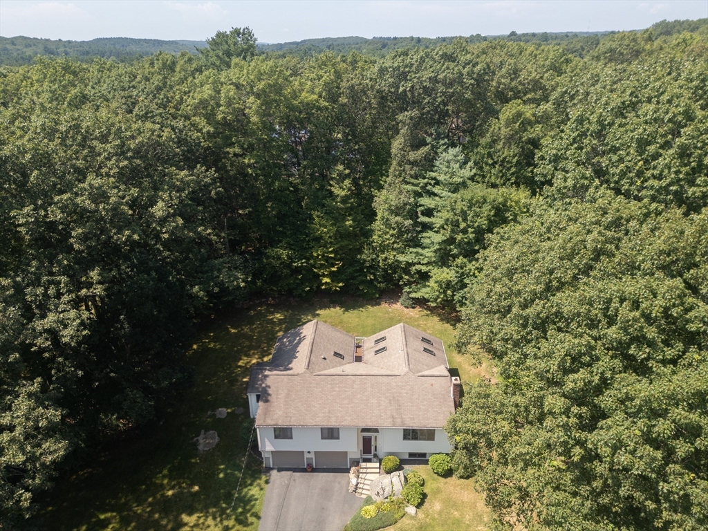 23 Teller Dr