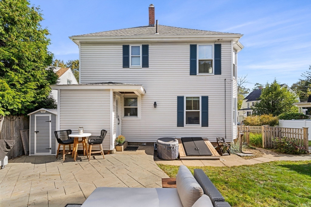 8 Arlington Ave
