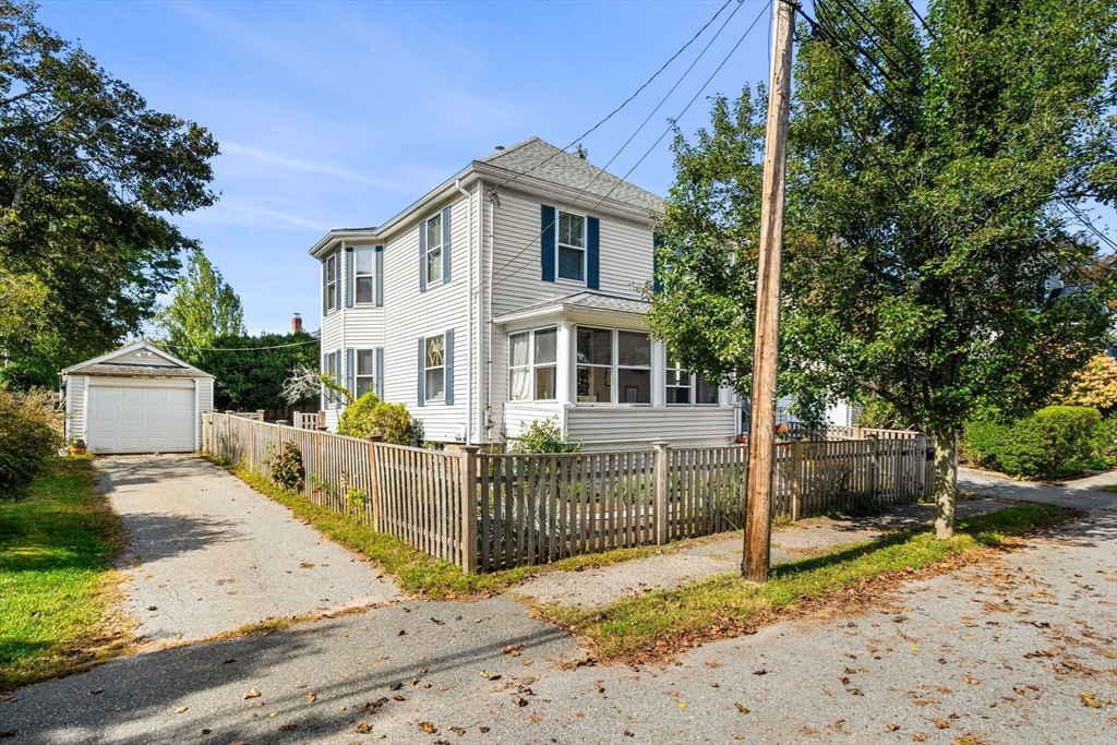 8 Arlington Ave