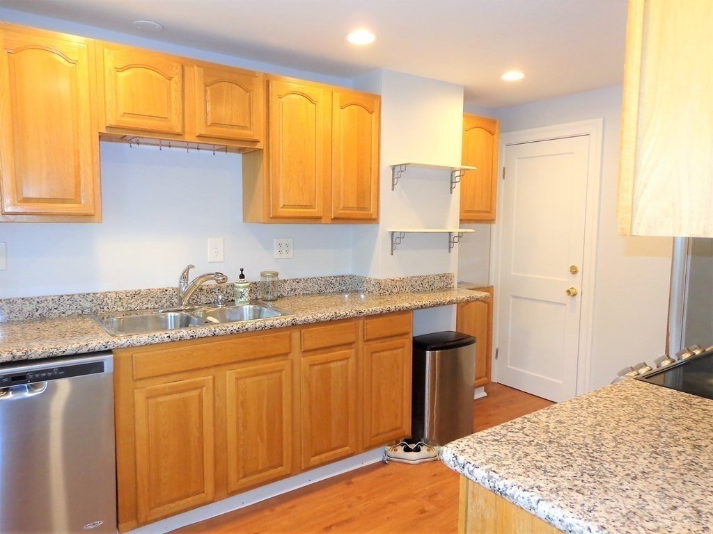 35 Bromfield Street # 35