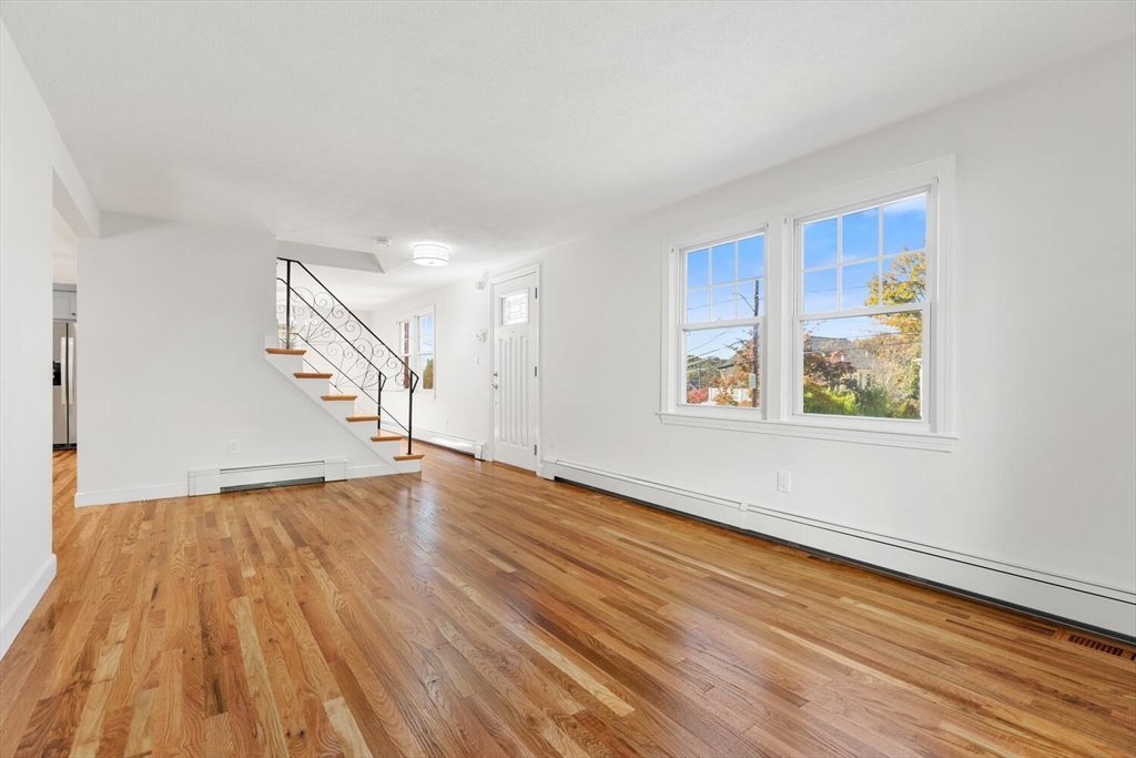 68 Lovell Rd