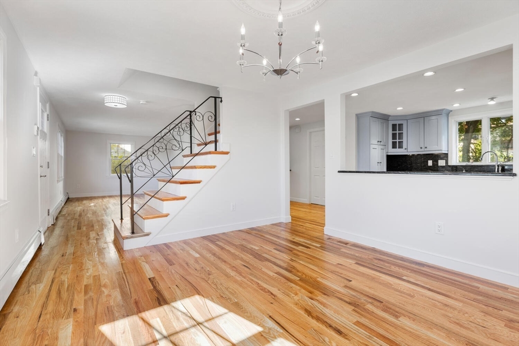 68 Lovell Rd