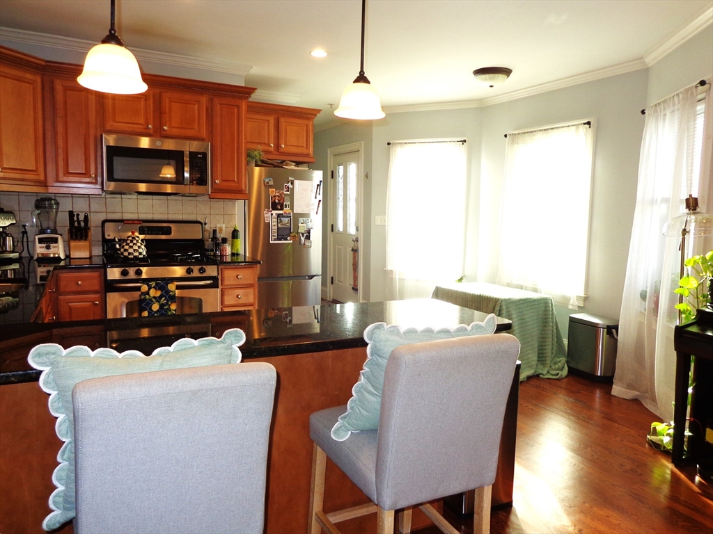 17 Robbins St. # 1 Unit: 1-1
