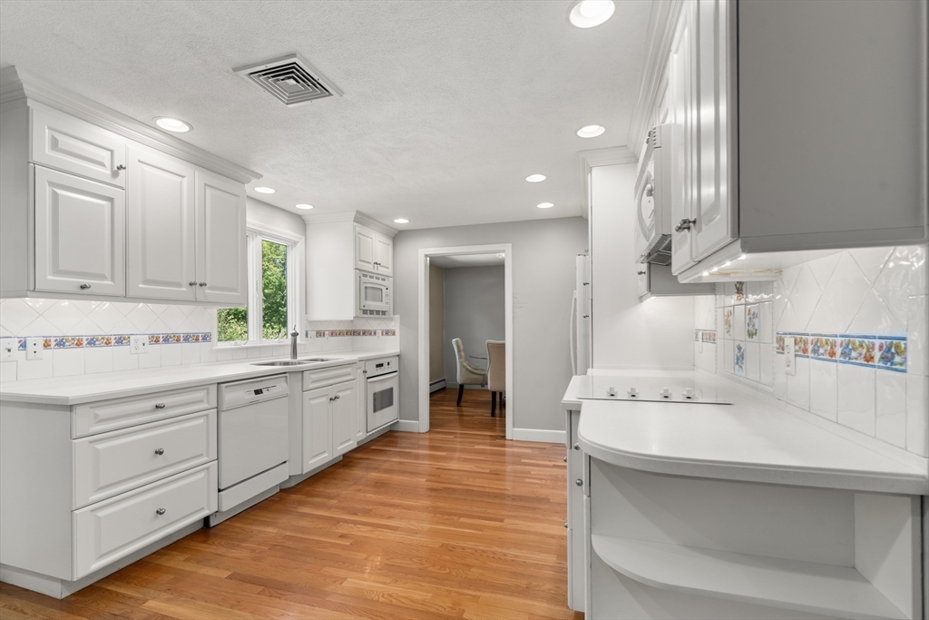 1 Pleasantview Terrace