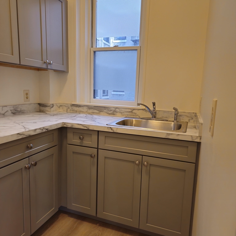 313 Allston St # 2