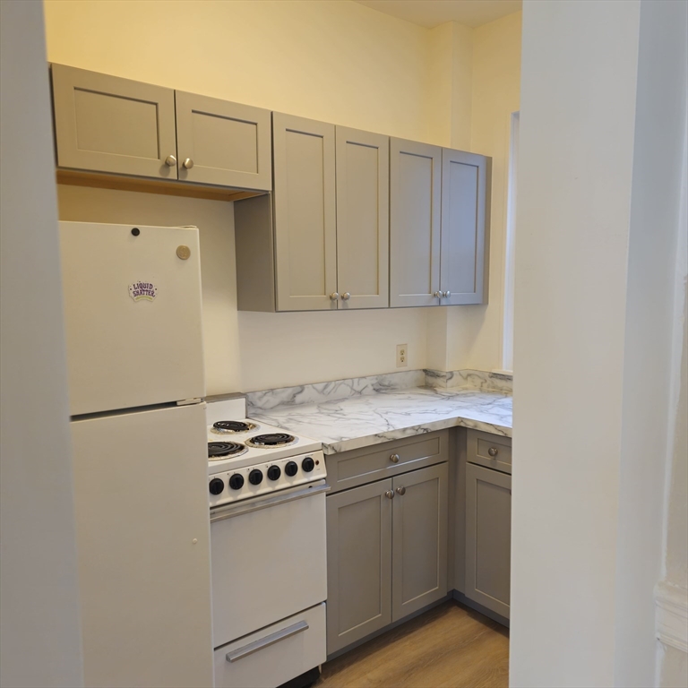 313 Allston St # 2