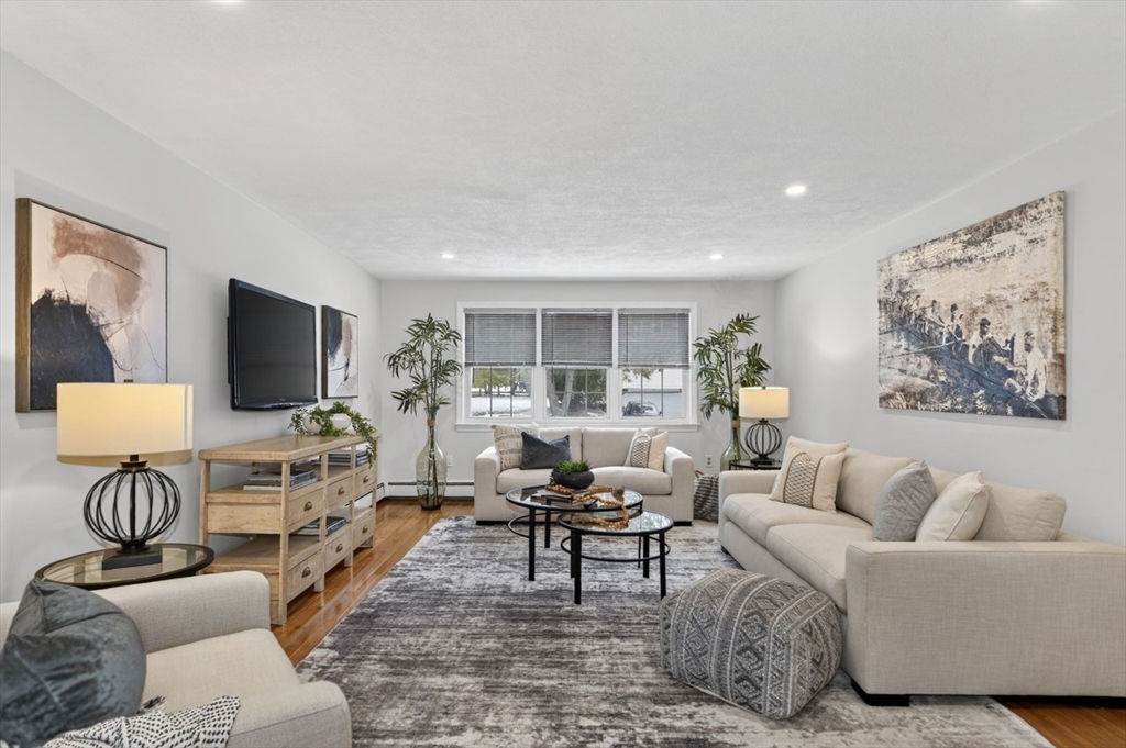 1 Vaillencourt Drive