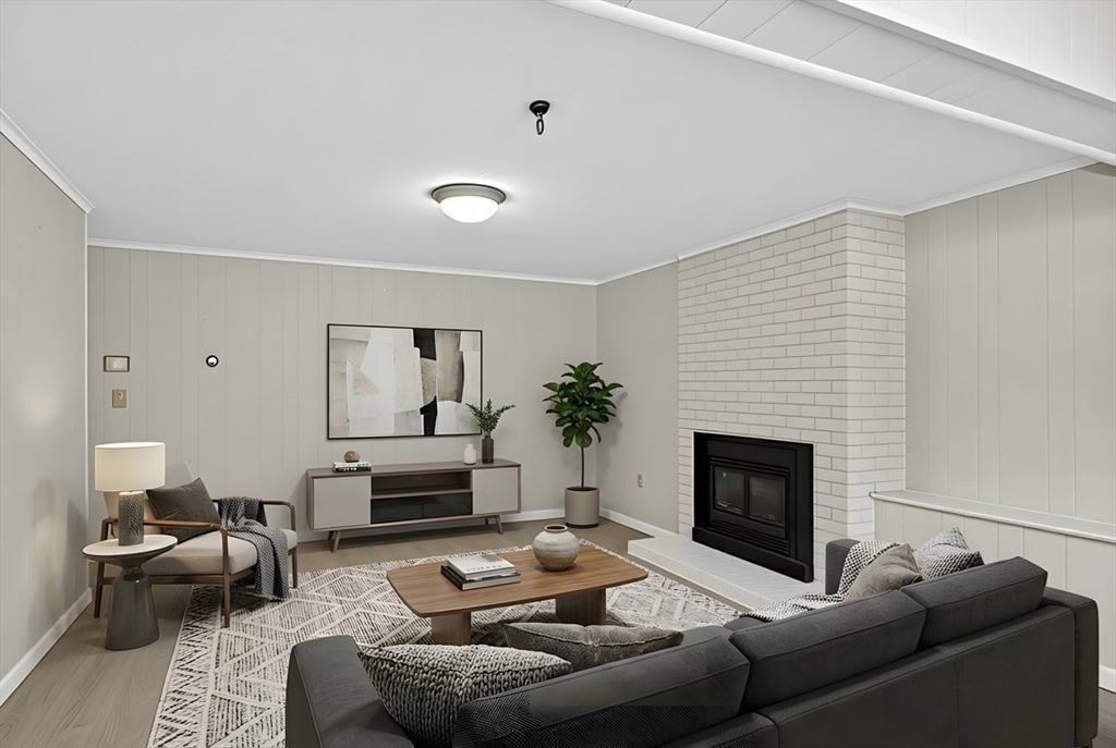 1 Vaillencourt Drive