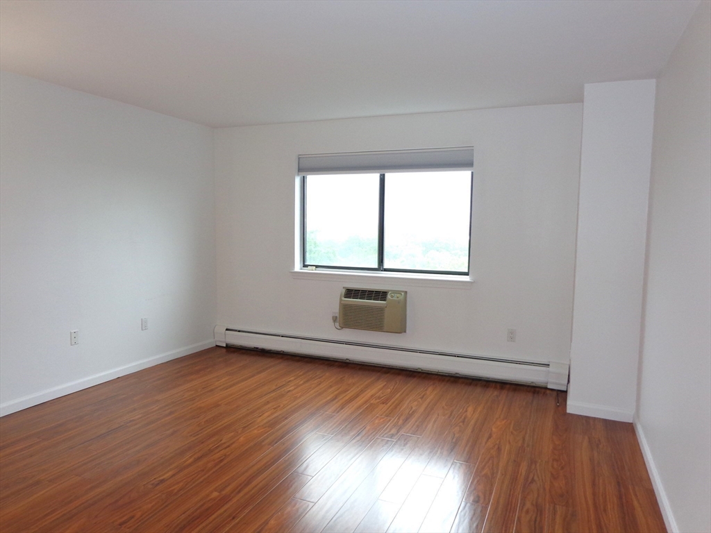 151 Coolidge Avenue # 613