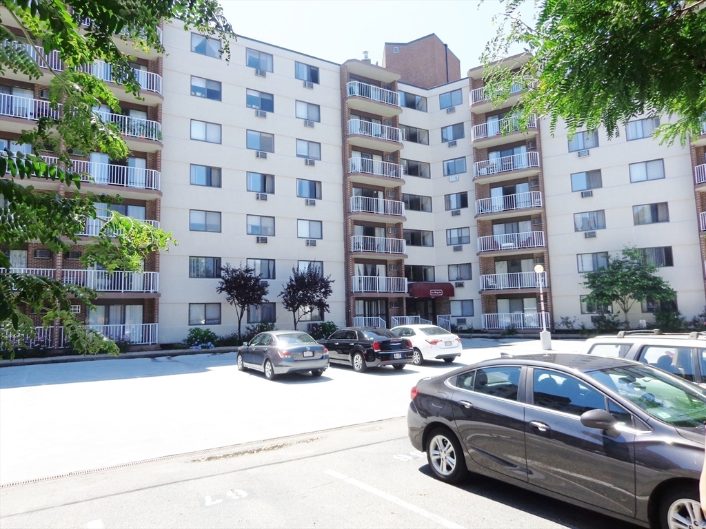 151 Coolidge Avenue # 613