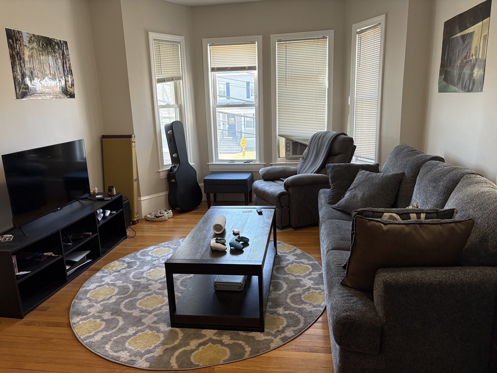 73 Nichols Avenue # 2