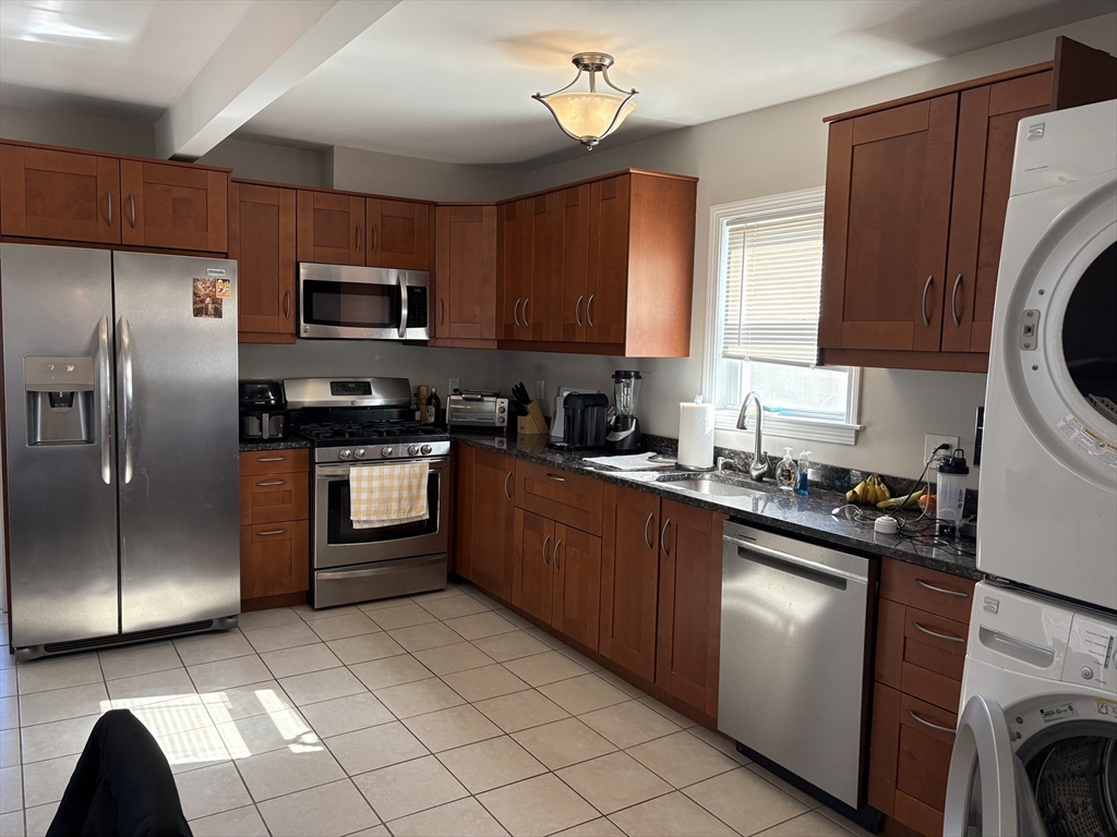 73 Nichols Avenue # 2